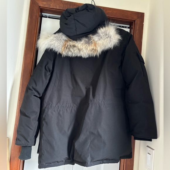 Canada goose jacket - Picture 2 of 6